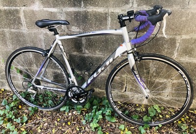fuji monterey 3.0 women's comfort bike