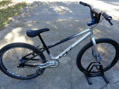 Pro Series 24 1996 Pro Series 24 1996